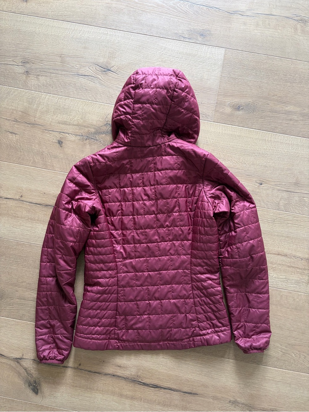 Patagonia Women's Nano Puff Burgundy - Picture 2 of 4